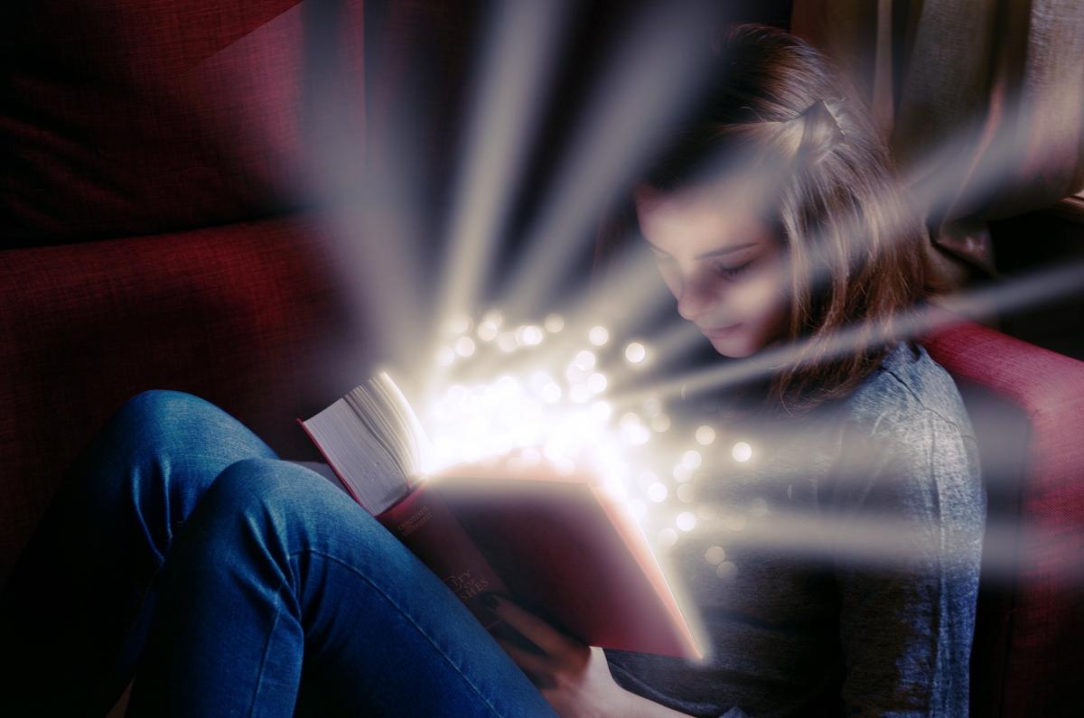 teen reading book