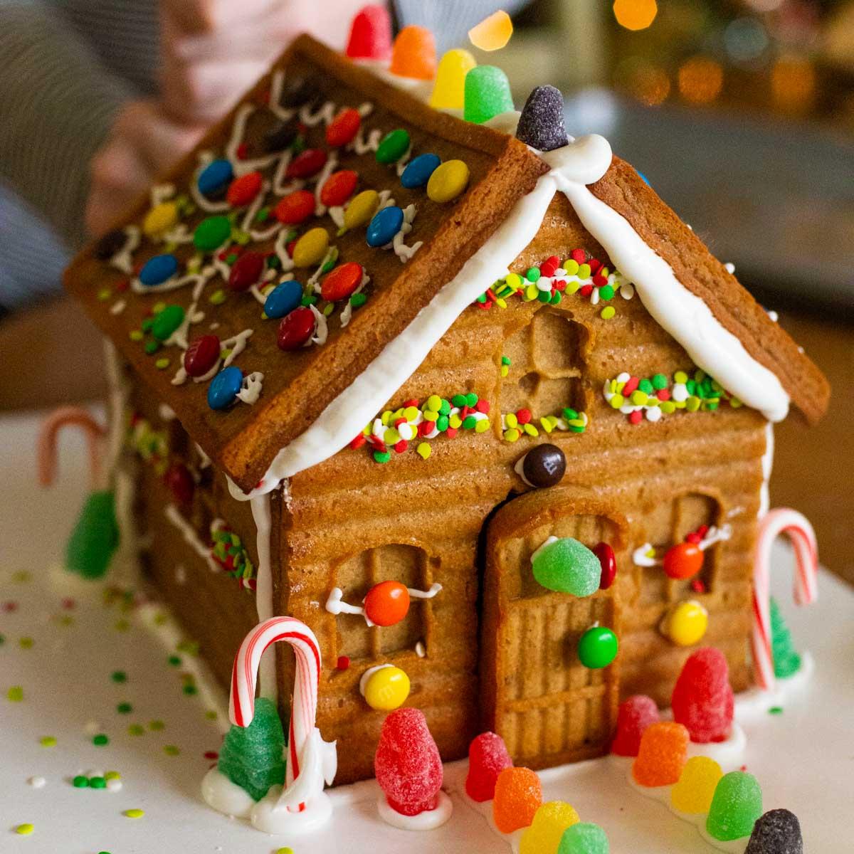 gingerbread house